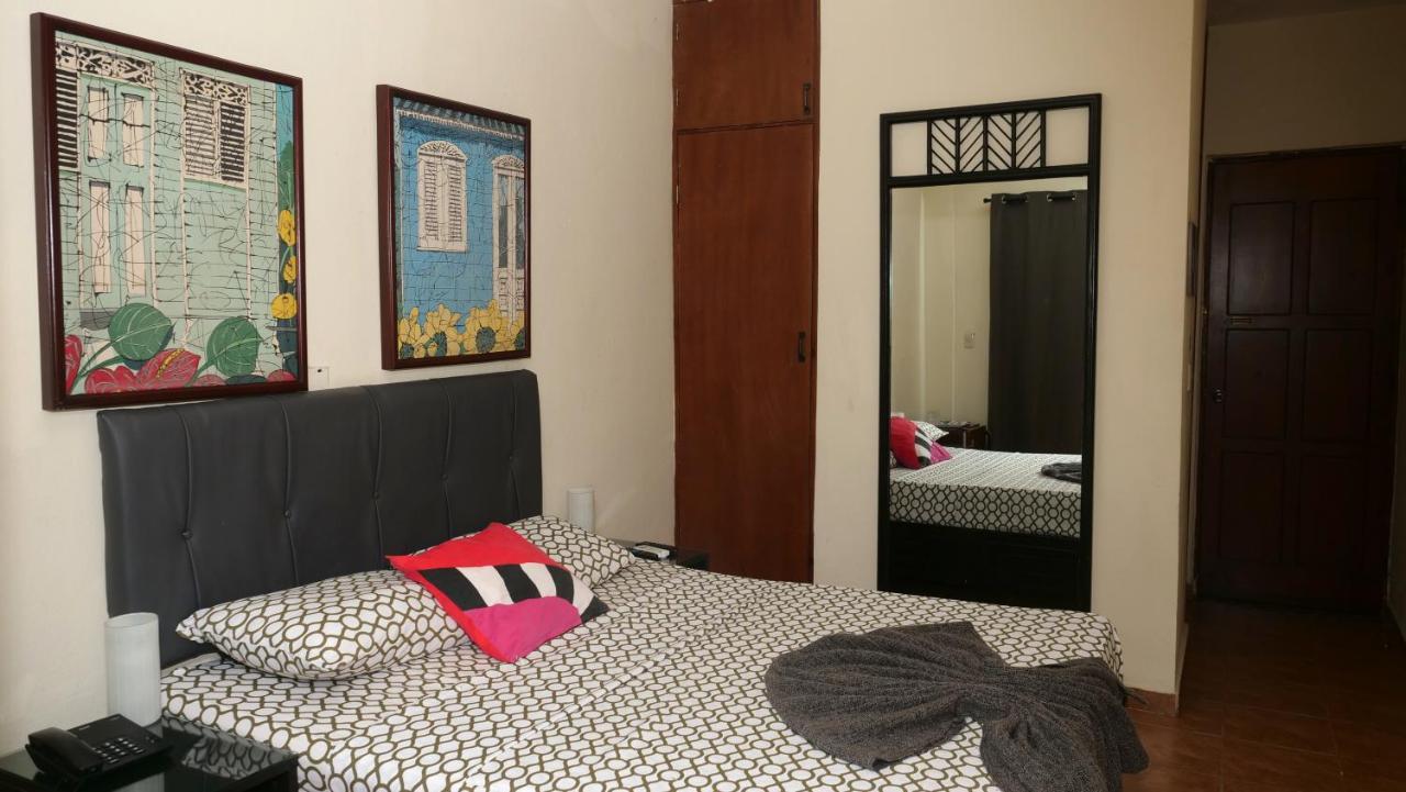 Hotel Alcaldeza - Garden House Maria Guadalupe Santo Domingo Exterior photo